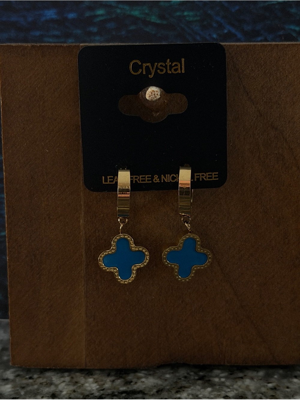 Gold-Tone Blue Four Leaf Clover huggie snap hoop Earrings Mofit